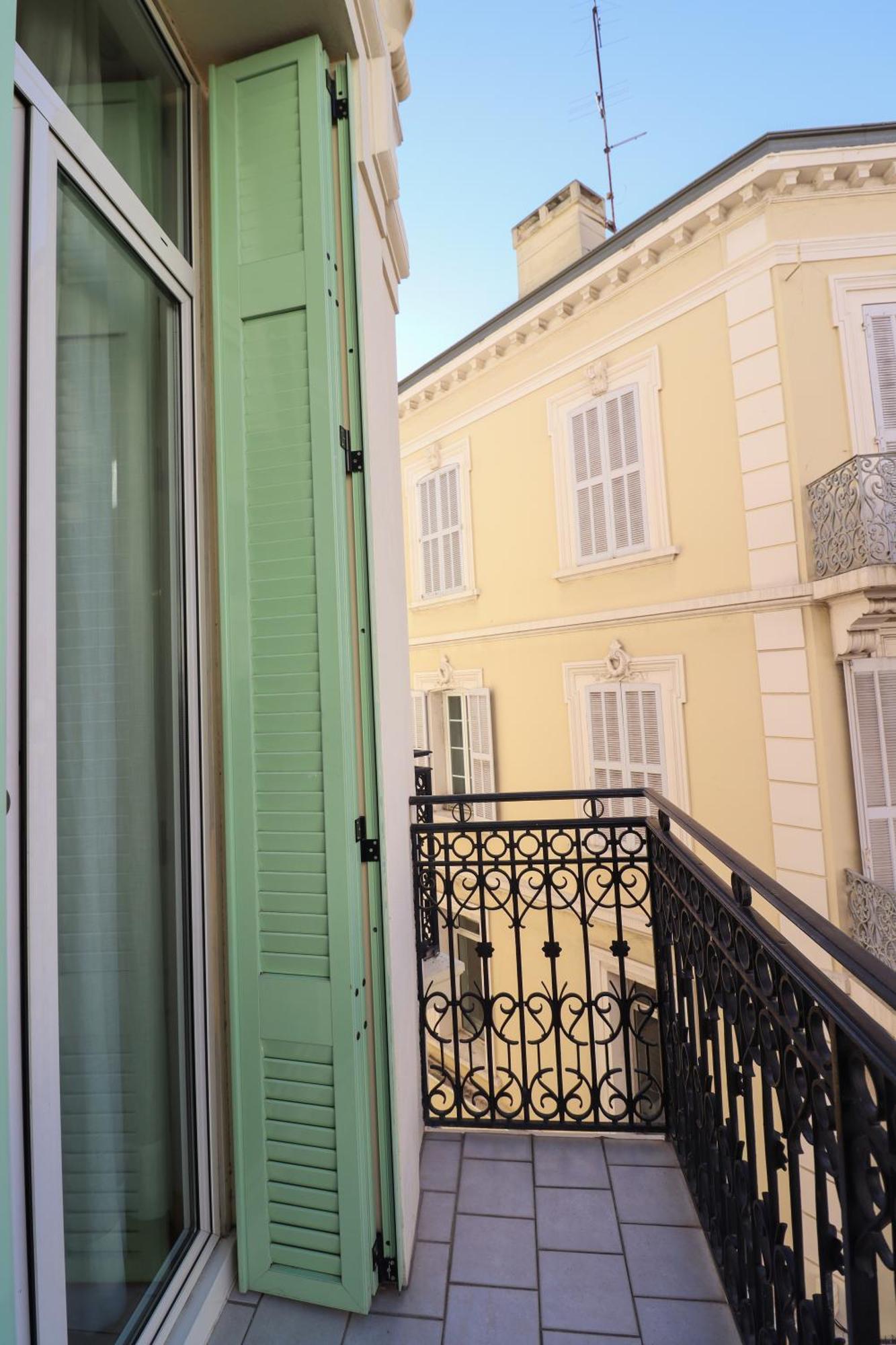 Residence Buttura Cannes Exterior photo